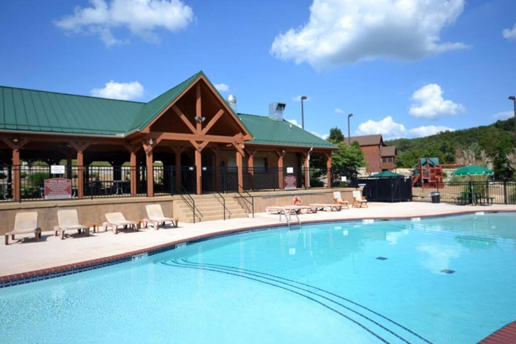 Couples Condo Retreat Overlooking Golf Course Branson West Eksteriør bilde