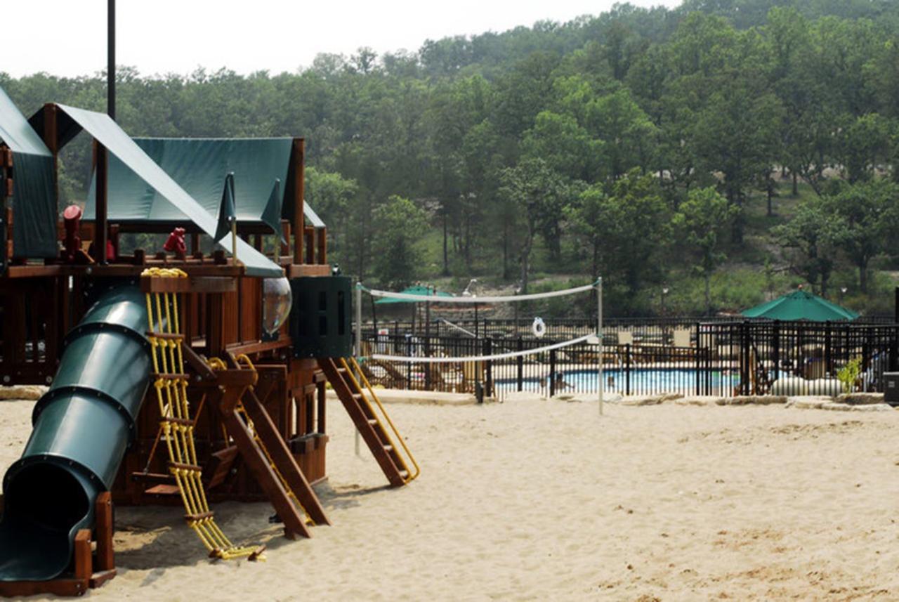 Couples Condo Retreat Overlooking Golf Course Branson West Eksteriør bilde